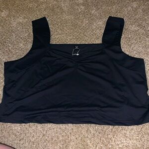 NWT EZwear Plus Size Crop Top